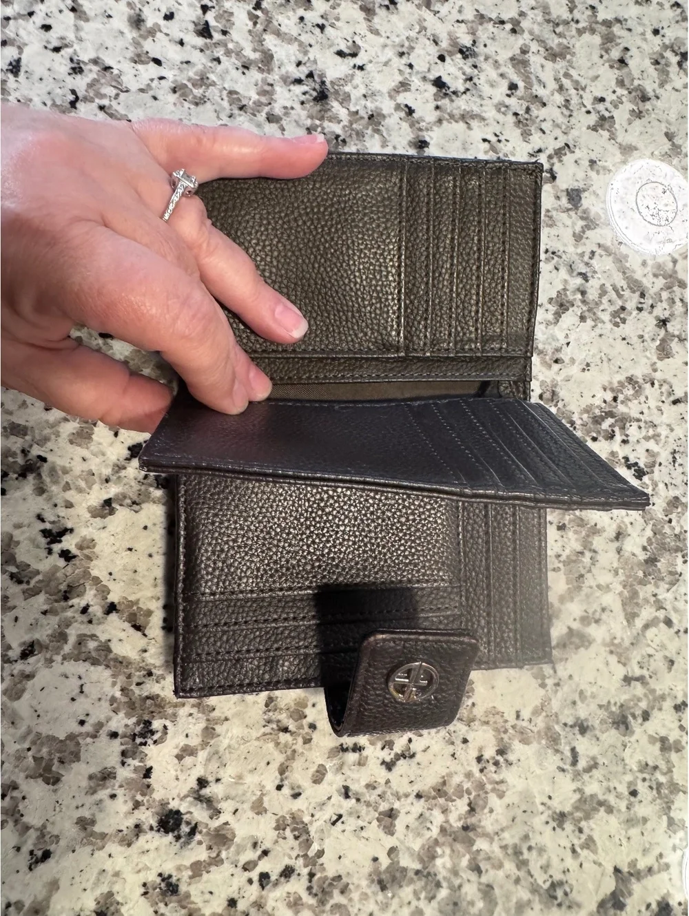 Giani Bernini Black Pebbled Leather Organizer Wallet Kiss Lock Coin Purse